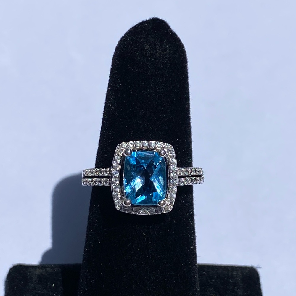 925 Blue topaz & Diamond ring💎 - Picture 7 of 17